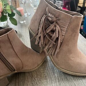 Women's Tan Ankle Boots with Fringe